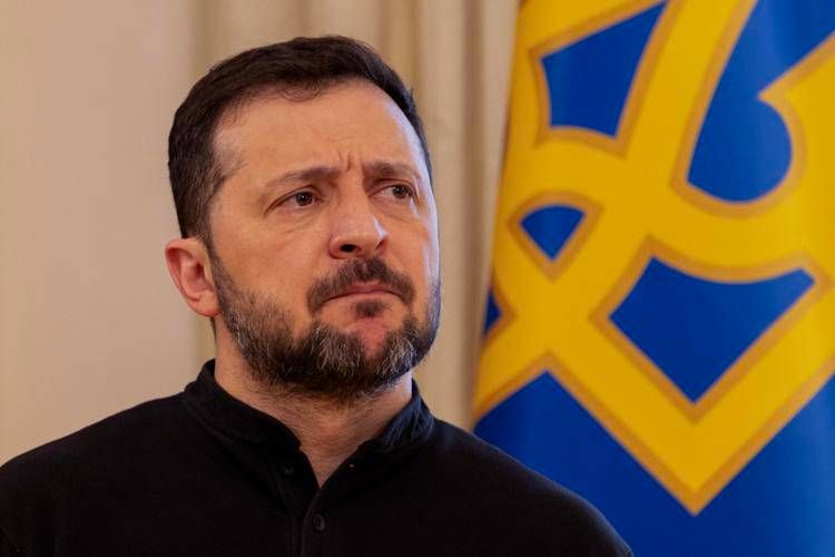 Ucraina, l’Ue si schiera con Zelensky dopo scontro con Trump: “Siamo con te”